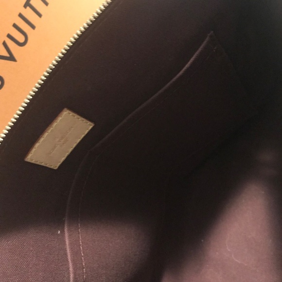 Louis Vuitton Turenne Mm Womens Handbag - Picture 8 of 8